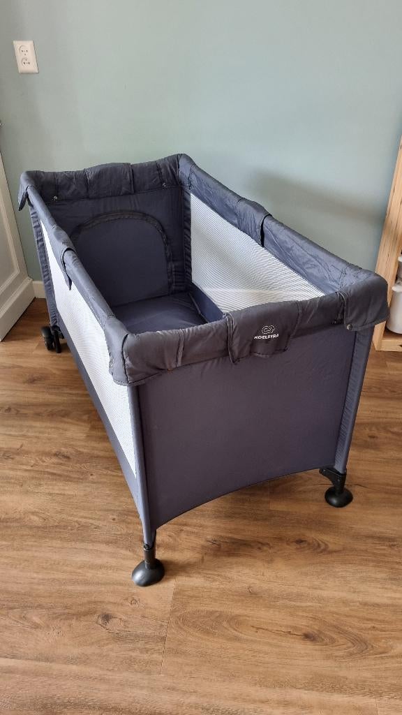 Campingbed Koelstra Travelsleeper T5 Grijs, Ophalen of Verzenden, Zo goed als nieuw, Reisbedje