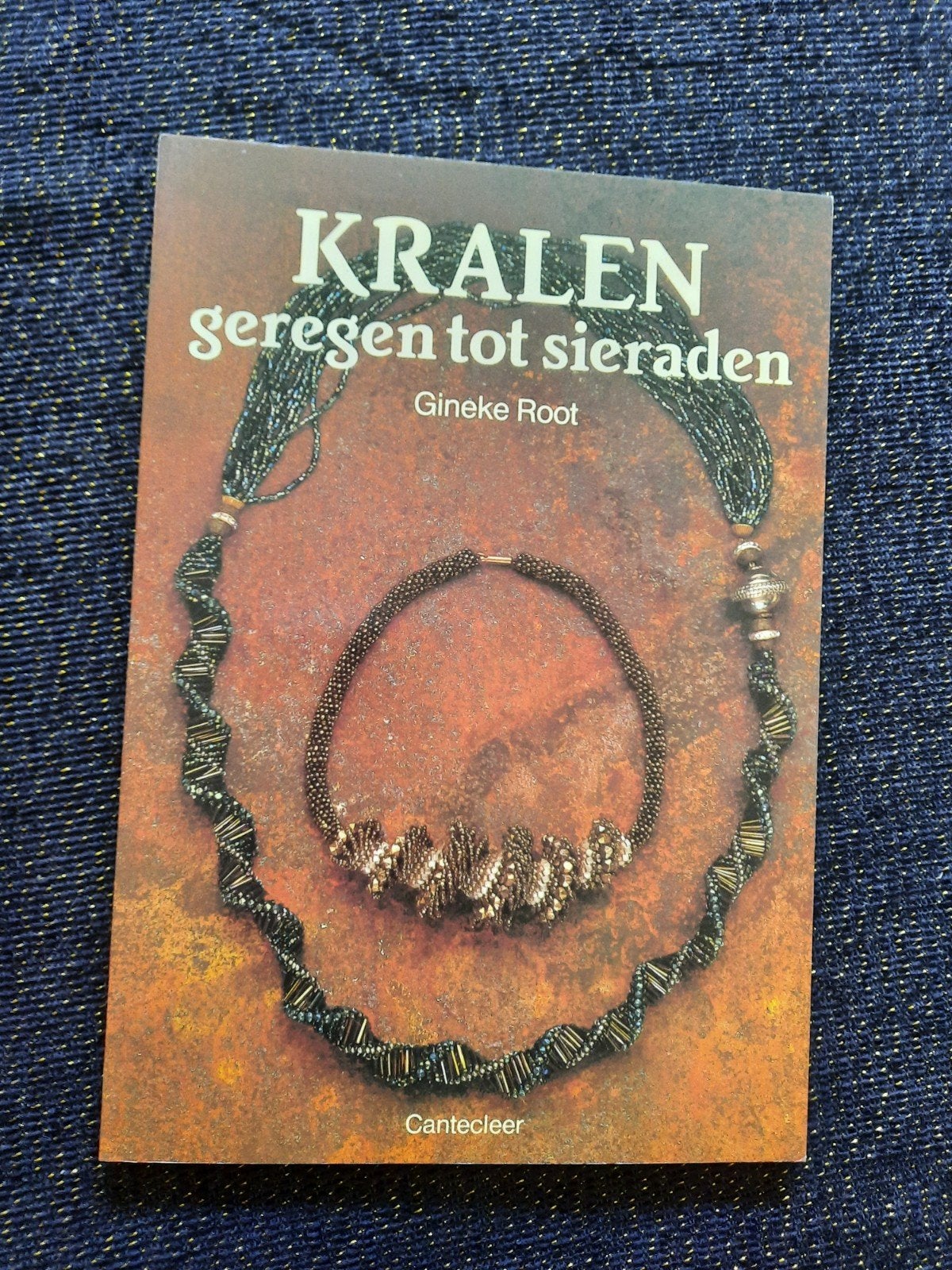 Kralen geregen tot sieraden - Gineke Root (paperback), Ophalen of Verzenden, Nieuw, Sieraden maken, Gineke Root