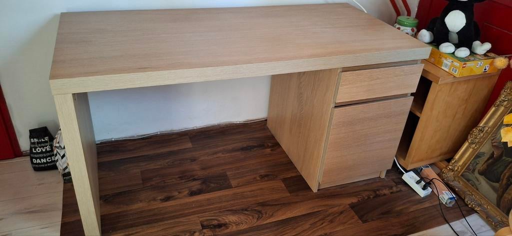 Net bureau, Huis en Inrichting, Bureaus, Ophalen, Gebruikt, IKEA, Computerbureau