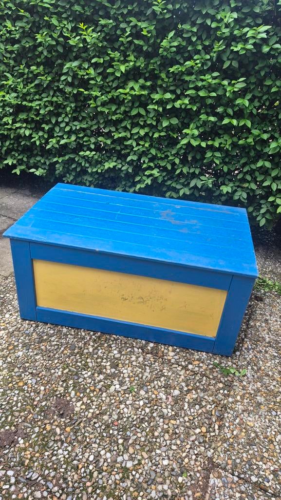Blauwe en gele houten opbergkist, Ophalen, Gebruikt, 100 tot 150 cm, 50 tot 75 cm