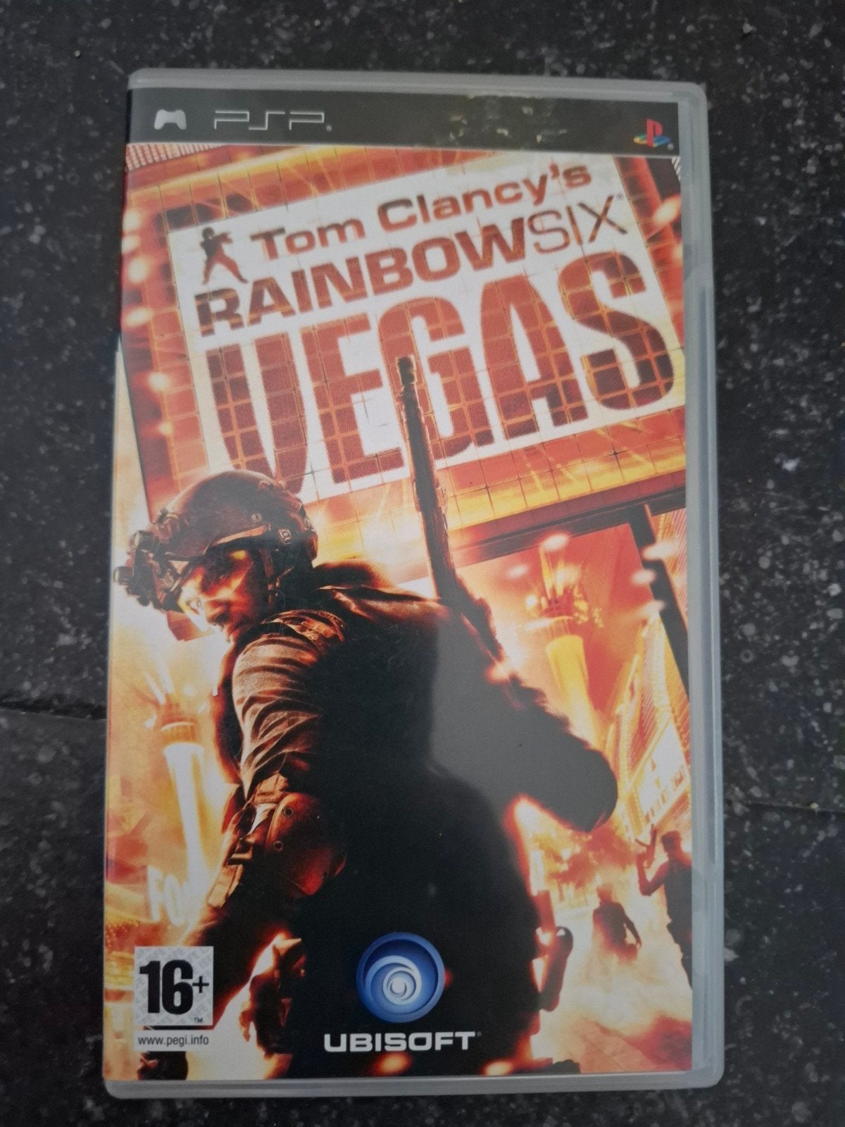 Tom Clancy's Rainbow Six Vegas - PSP, Spelcomputers en Games, Online, Gebruikt, Shooter, 1 speler