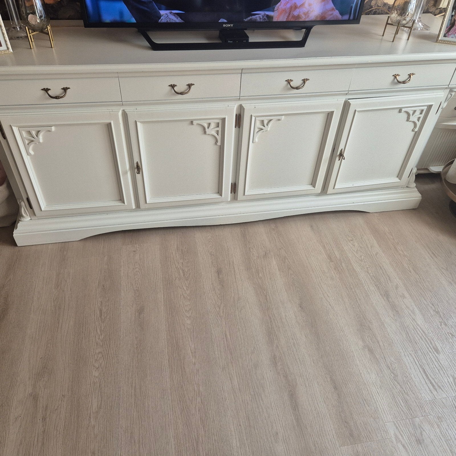 Mooie witten dressoir, Ophalen of Verzenden, Zo goed als nieuw, 25 tot 50 cm