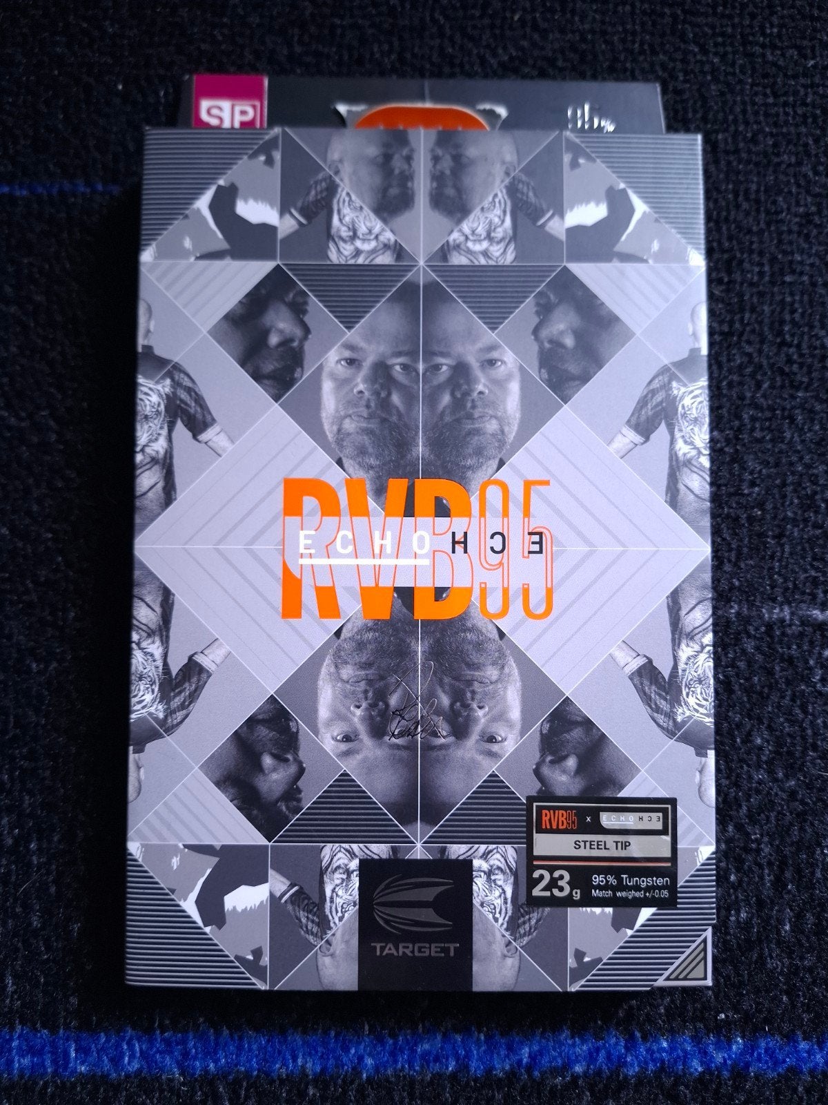 Target Raymond van Barneveld x Echo 23 gram, Sport en Fitness, Darts, Ophalen of Verzenden, Zo goed als nieuw, Pijlen
