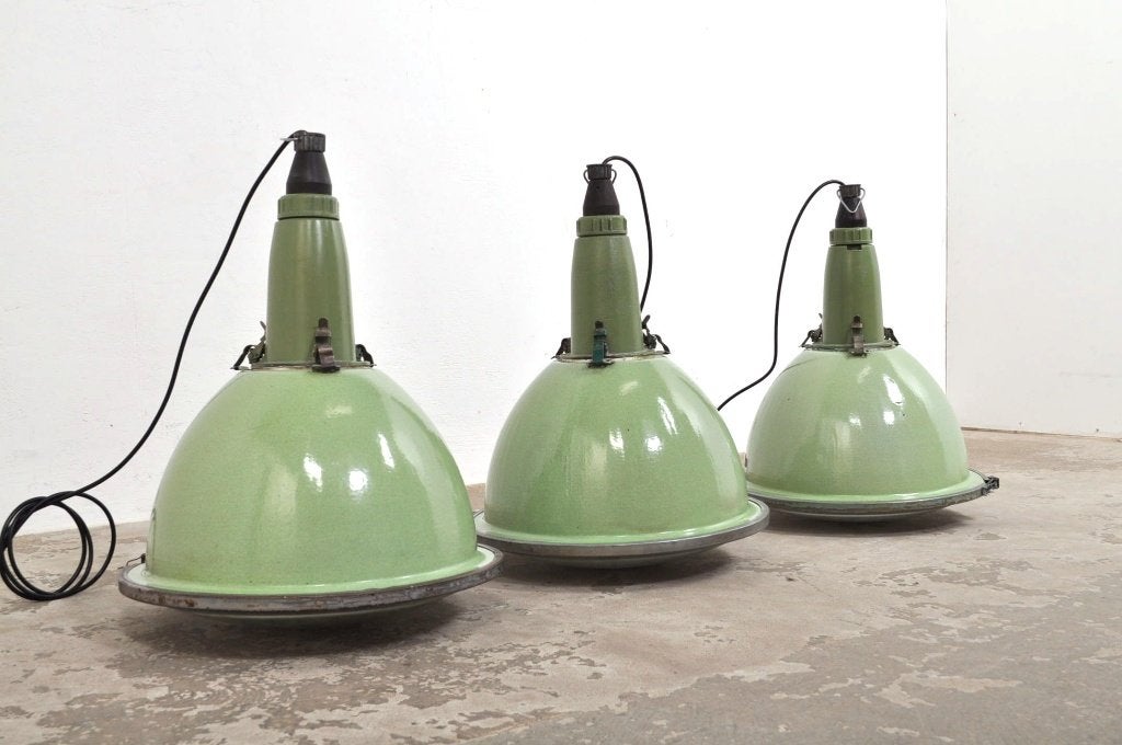Vintage emaille lampen fabriekslamp bol glas jaren 50, Huis en Inrichting, Lampen | Hanglampen, Ophalen of Verzenden, Gebruikt