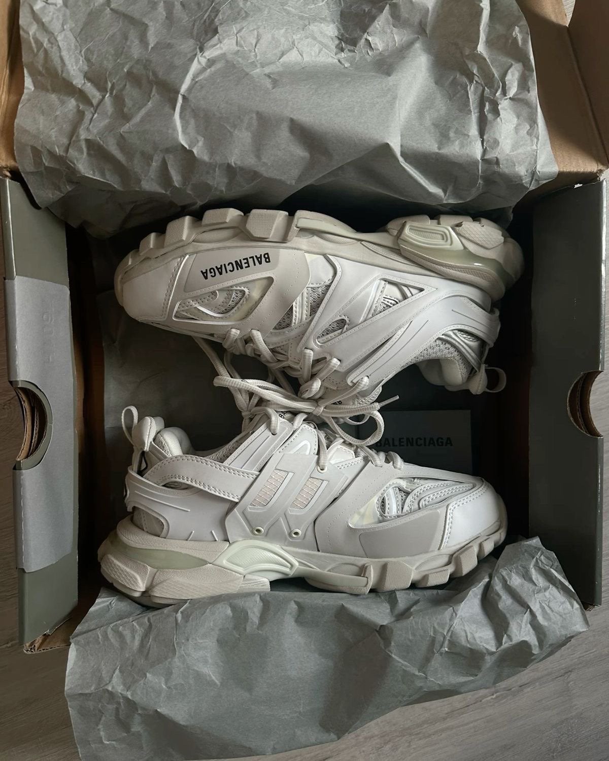 Balenciaga drenthe, Ophalen of Verzenden, Nieuw, Zwart