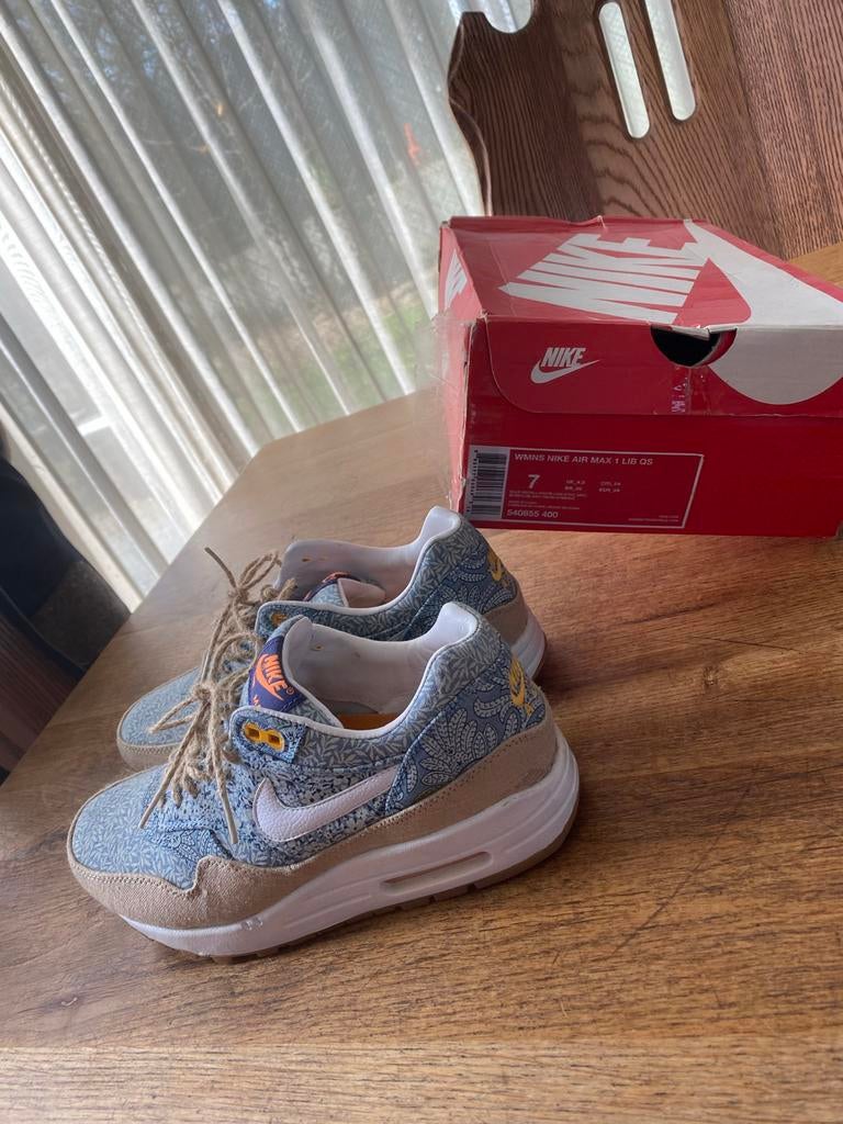 Nike Air Max 1 LIB QS - Zo goed als nieuw, Ophalen of Verzenden, Zo goed als nieuw, Blauw, Sneakers of Gympen