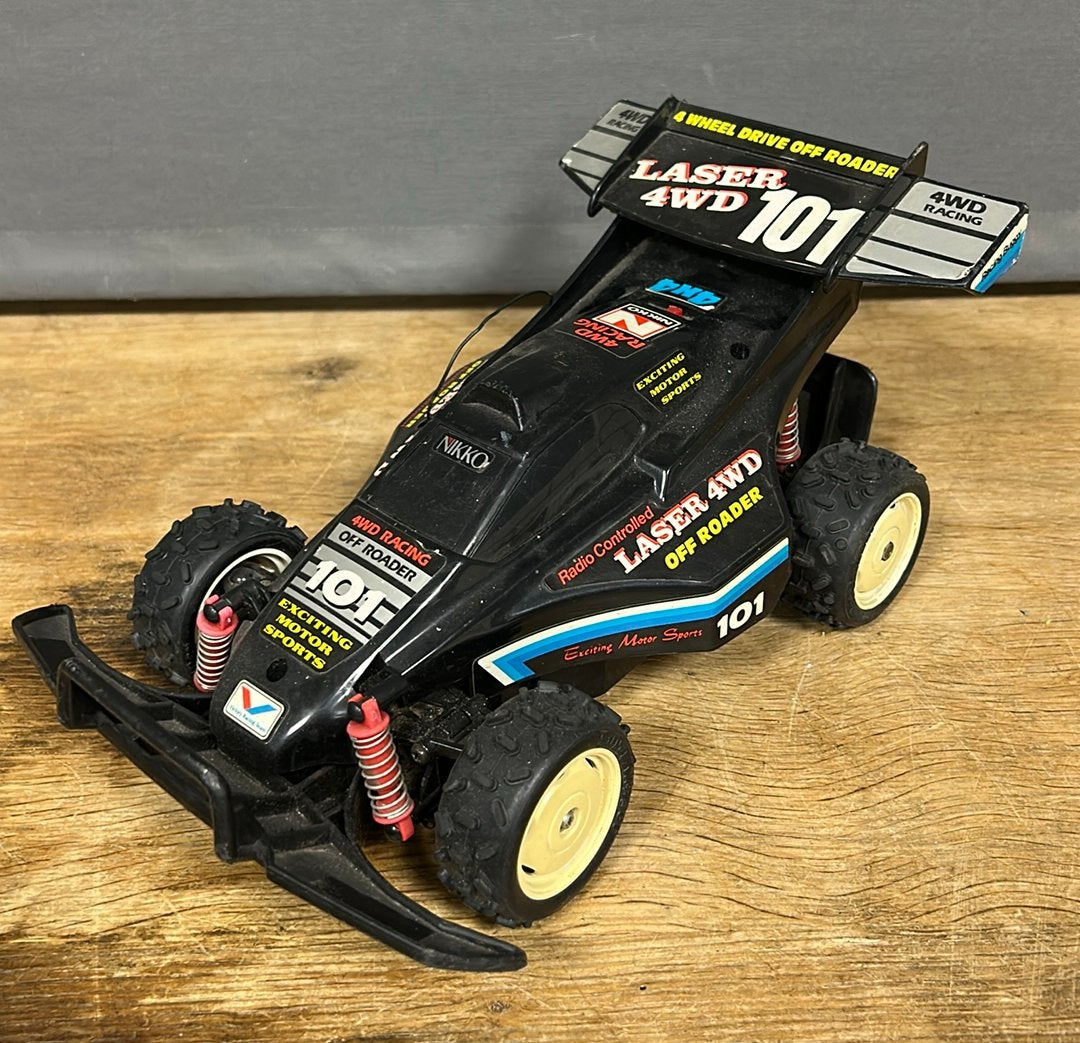 Nikko Laser 4WD off roader 101. 1:16.  1988., Ophalen of Verzenden, Gebruikt, Overige schalen, Auto offroad