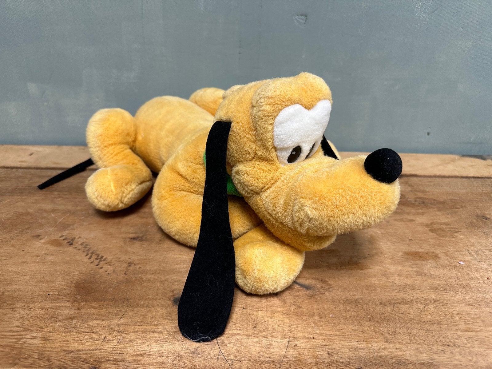 Vintage Walt Disney Pluto knuffel pluche groot, Verzamelen, Ophalen of Verzenden, Goofy of Pluto, Zo goed als nieuw, Knuffel