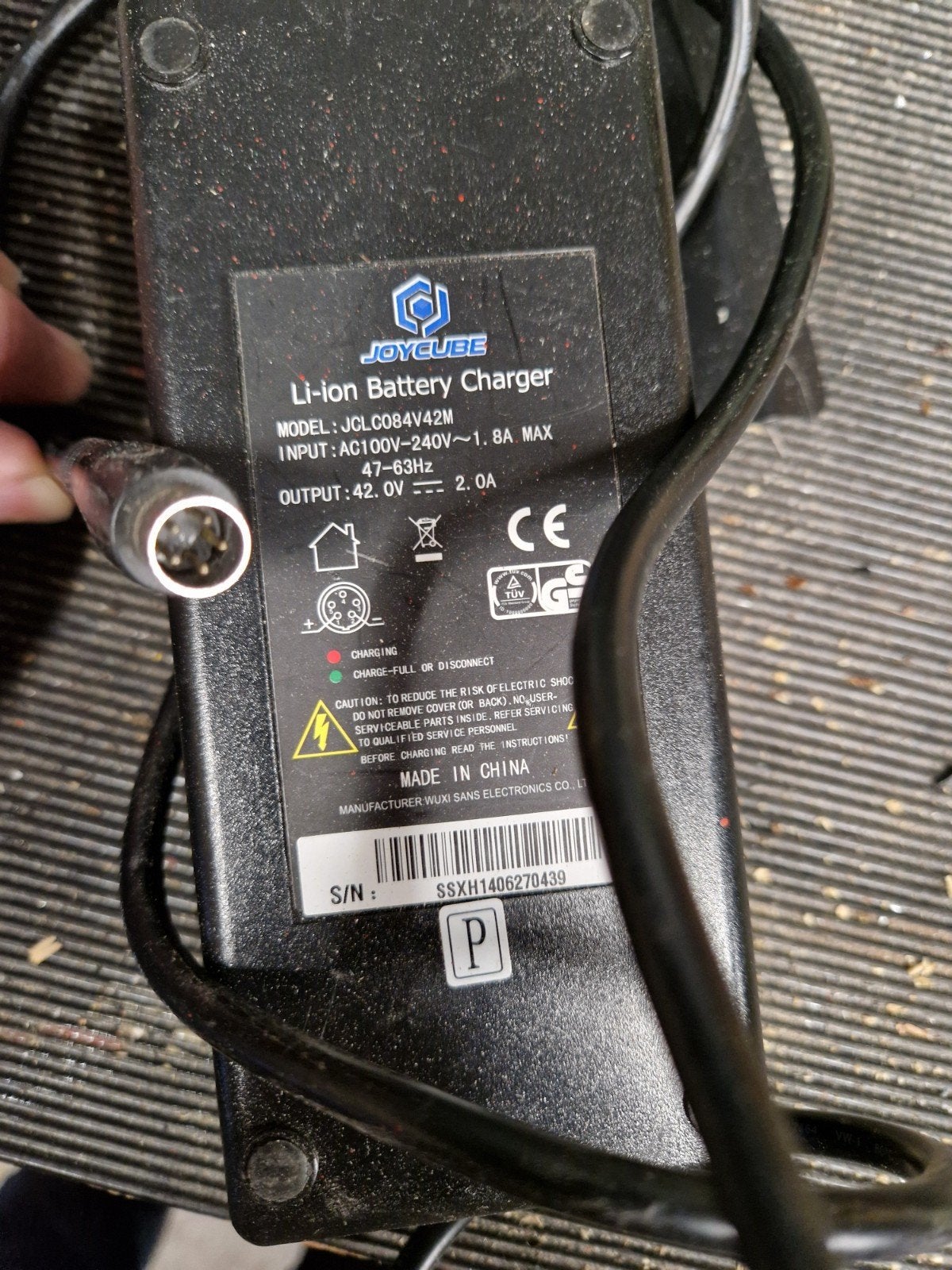 Fiets accu lader JCLC084V42M DC42V 2A, Verzenden