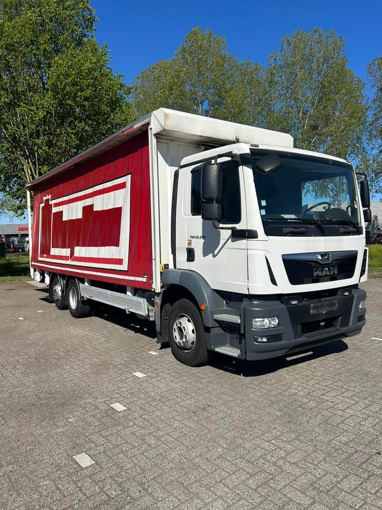 M.A.N. TGM .22-250  6c2  13 ton laadvermogen euro 6, Automaat, Stof, Euro 6, MAN