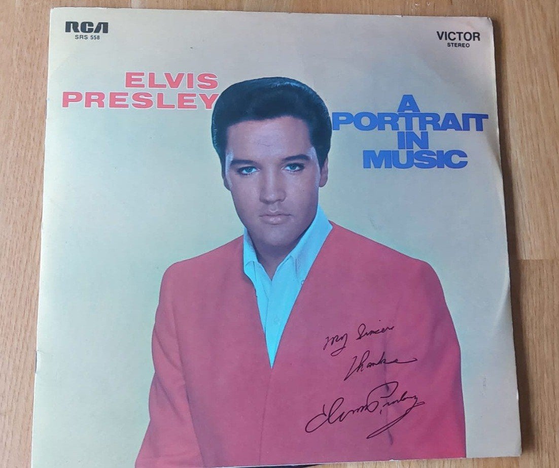 Elvis Presley vinyl collectie: 2 LP's en 2 singles, LP, Gebruikt, Pop, 7 inch