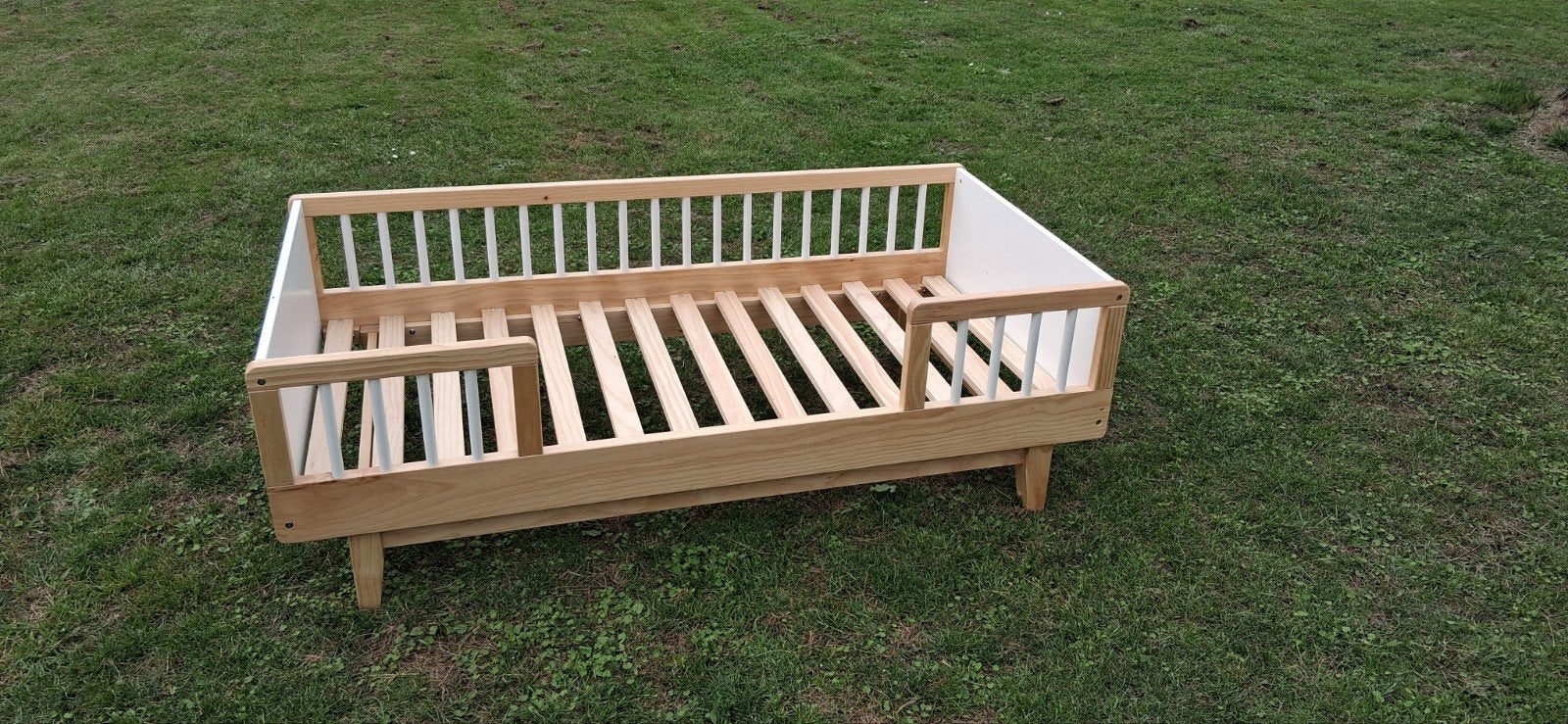 Petite Amélie Peuterbed Cerise 70x140, Kinderen en Baby's, Ophalen, Gebruikt, 140 tot 160 cm, 70 tot 85 cm