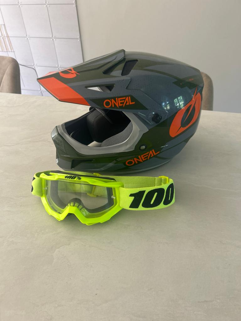 O'Neal Offroadhelm met 100% Goggles, Overige merken, Kinderen, Offroadhelm, Ophalen of Verzenden