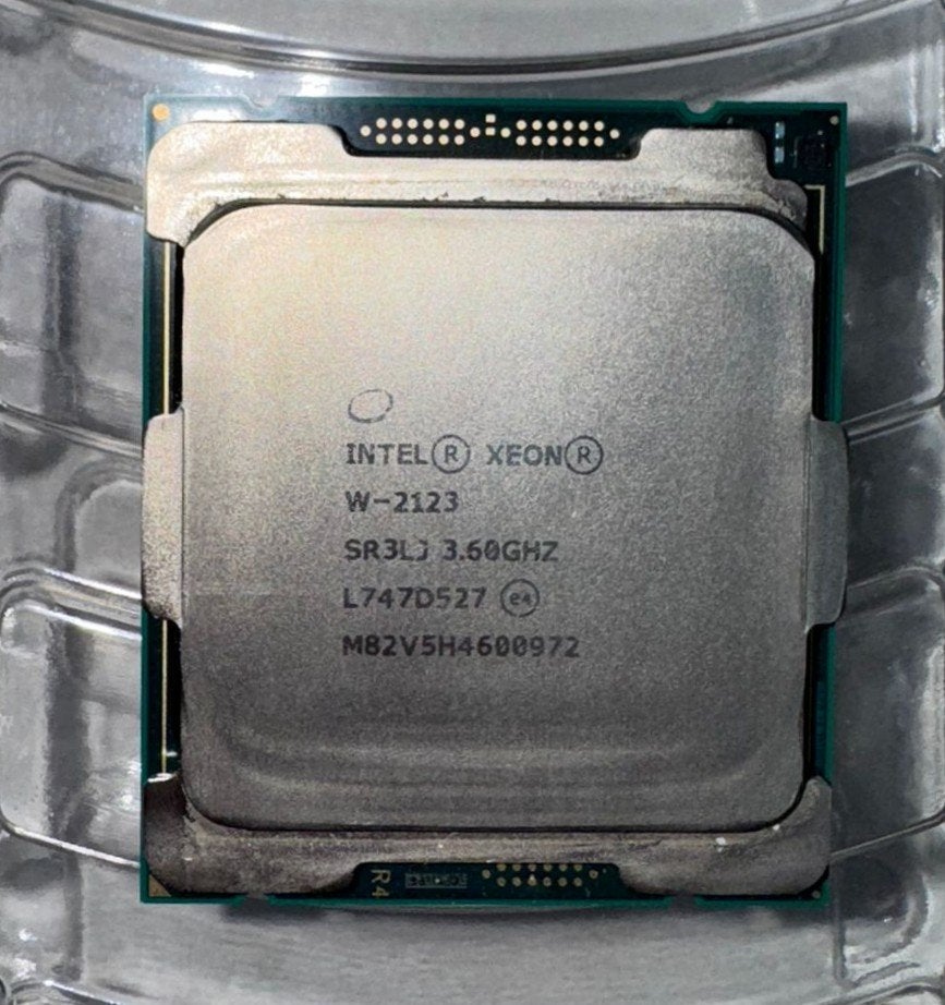 Intel Xeon W-2123 Processor – Werkt Perfect, Goede Staat, Computers en Software, Processors, 4-core, LGA 2066, Intel Xeon, Zo goed als nieuw