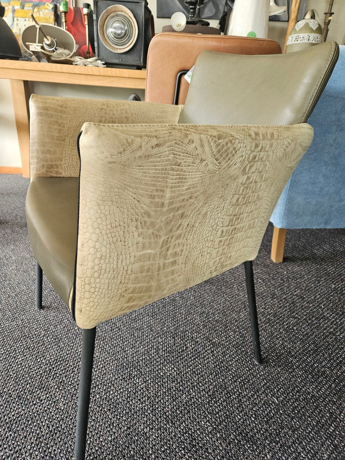Eetkamerstoel MOMBI h.e. design opruiming, Verzenden, Nieuw, Overige kleuren, Eén