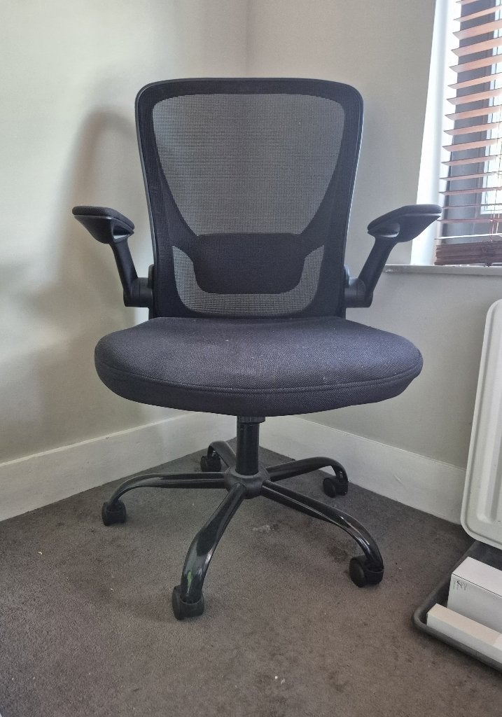 Chair, Ophalen, Zo goed als nieuw, Zwart, Eén