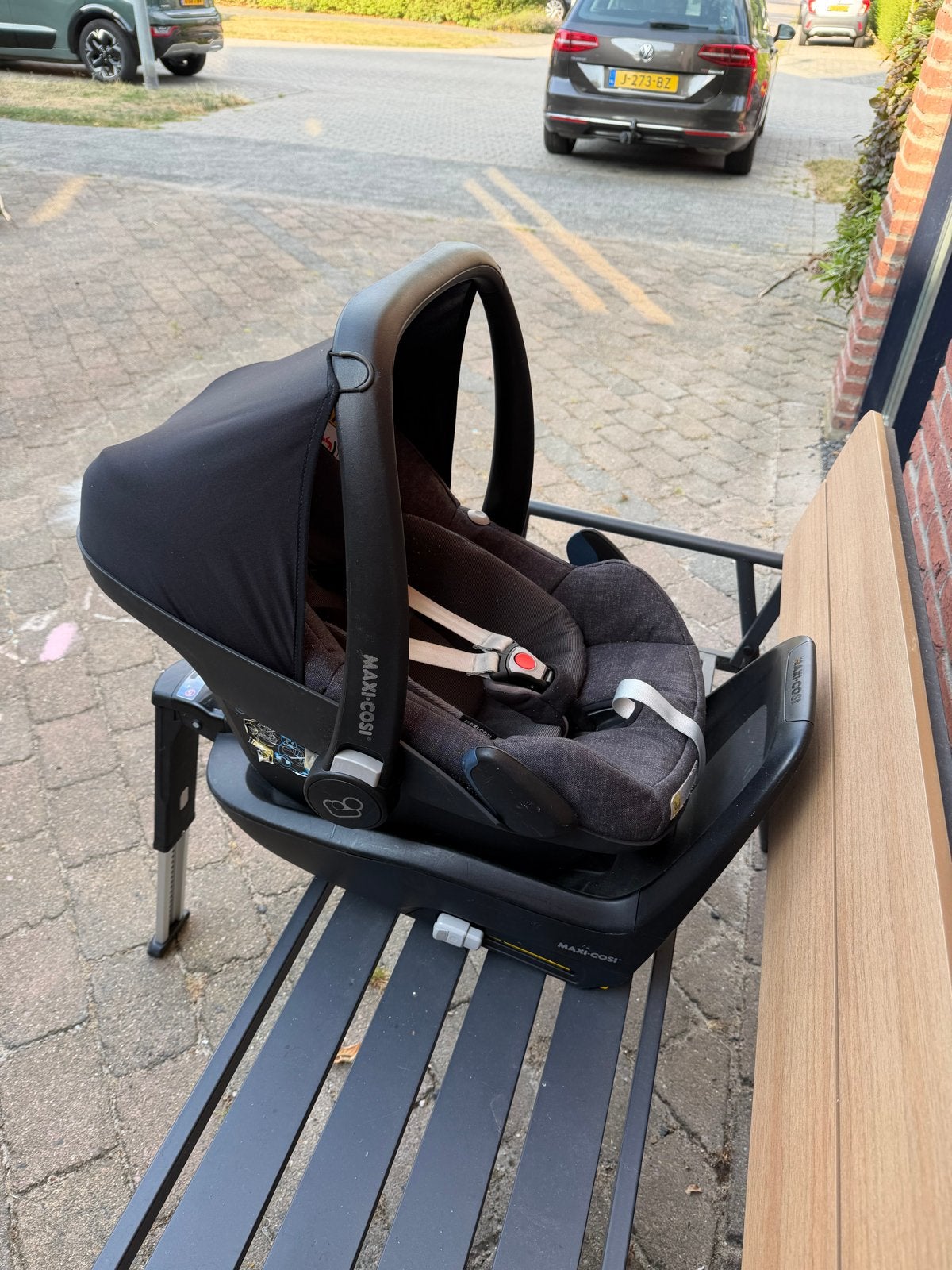 Maxi Cosi (Pebble) met Isofix base, Ophalen, Gebruikt, Isofix, 0 t/m 13 kg