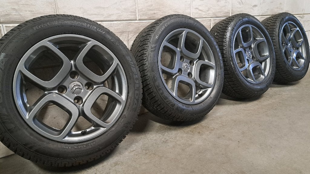 Grijze velgen C4 Cactus C3 DS3 Berlingo Partner 205/55/16, Auto-onderdelen, Banden en Velgen, Gebruikt, 16 inch, Banden en Velgen
