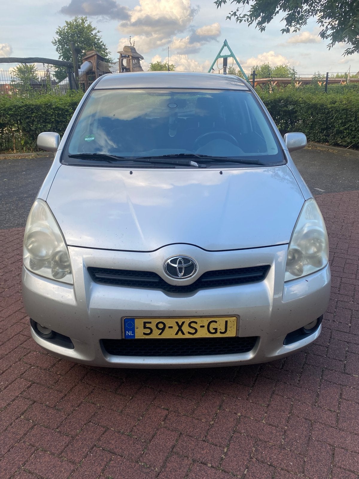 Toyota Corolla Verso 1.6 16V 5P 2007 Grijs €3600, Auto's, Toyota, Particulier, Corolla Verso, Benzine, D, MPV, Handgeschakeld