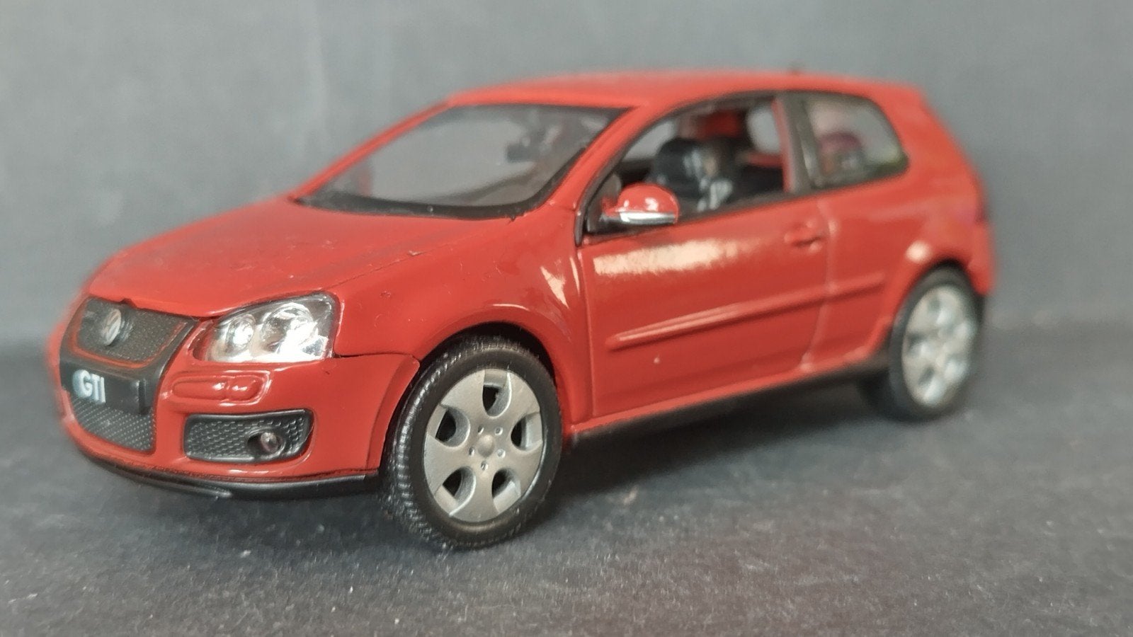 Volkswagen Golf mk5 Gti 1:43 Welly Pol, Overige merken, Auto, ., Nieuw
