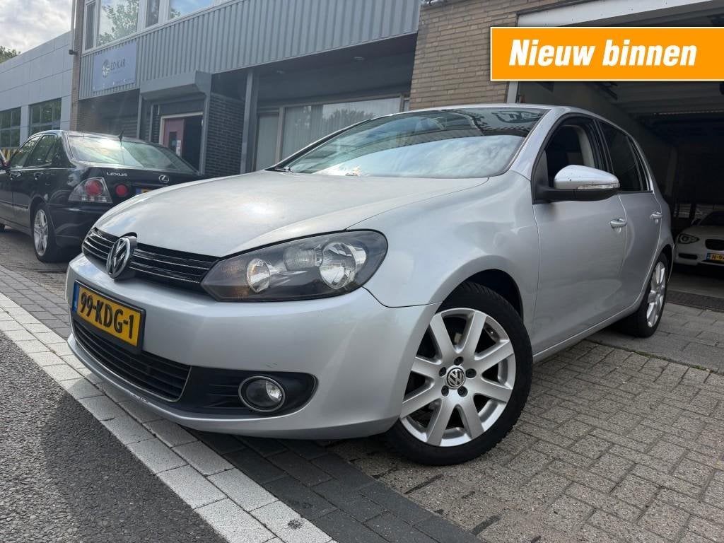 Volkswagen GOLF 1.6 Trendline 5drs CLIMA NAVI LMV RIJDT GOED, Gebruikt, 4 cilinders, 49 €/maand, Golf