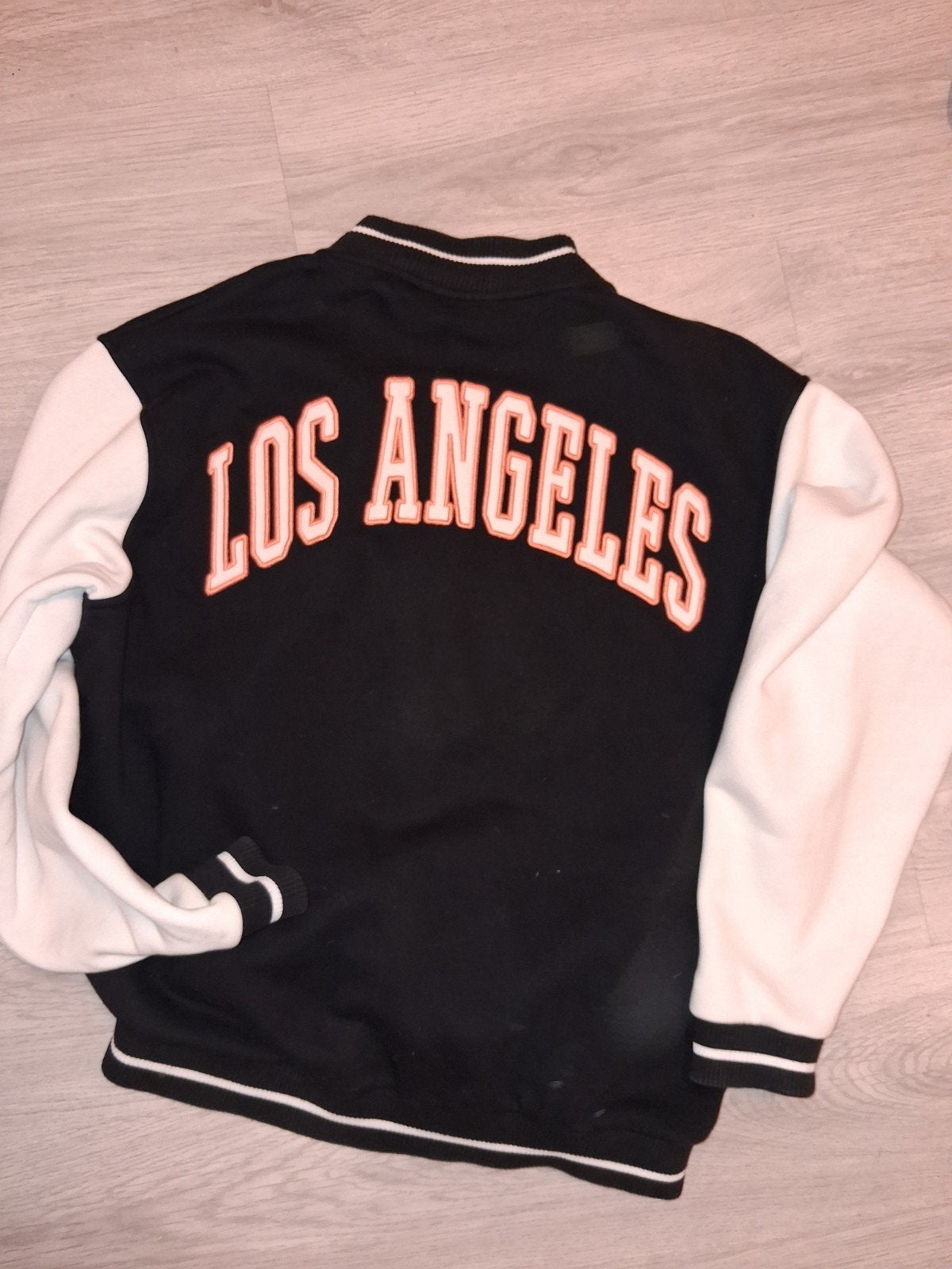 Supply & Demand Los Angeles Varsity Jacket, Info@supplyanddemand.com, Verzenden, Zwart, Supply & Demand