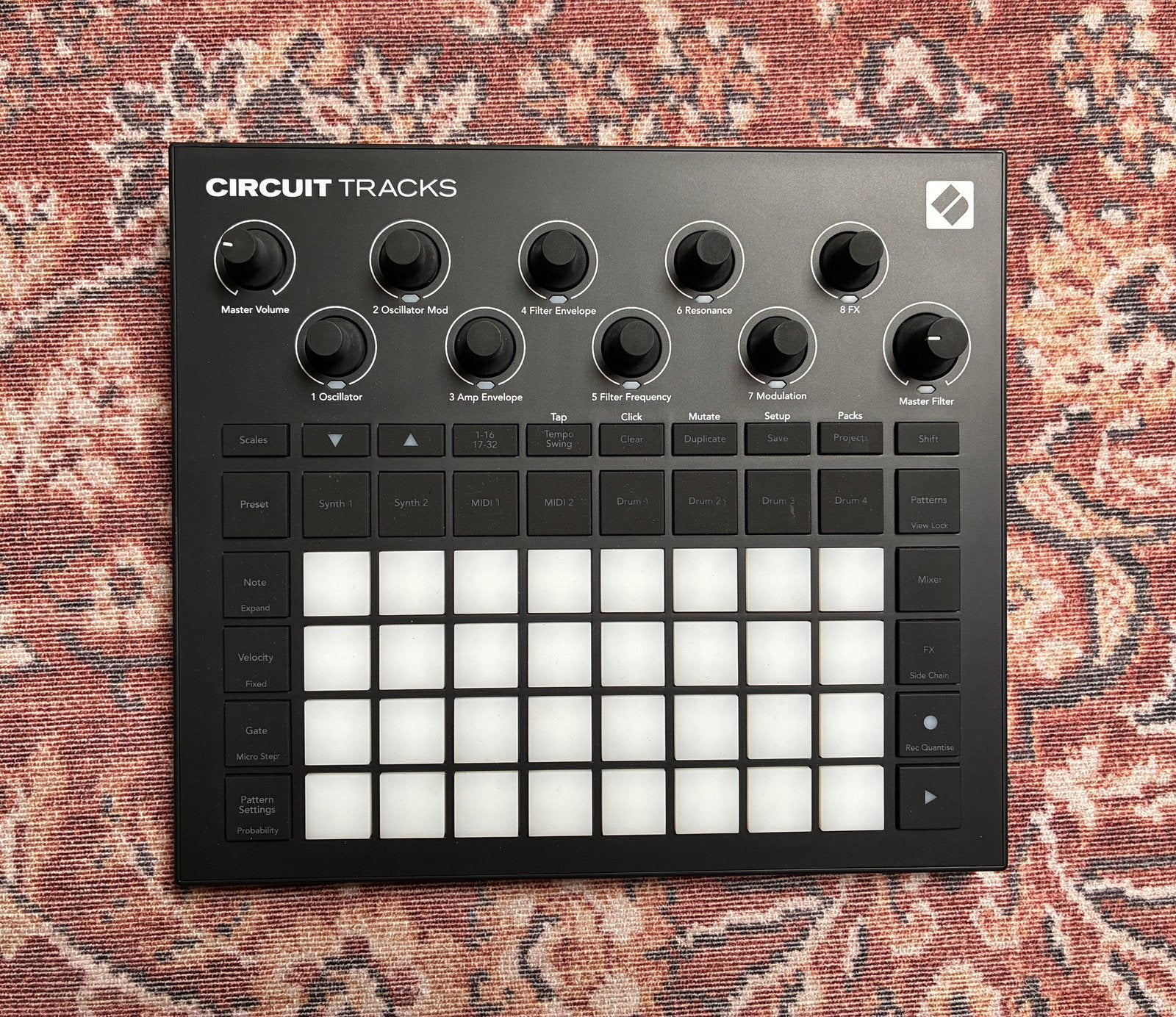 Novation Circuit Tracks, Muziek en Instrumenten, Synthesizers, Ophalen of Verzenden, Zo goed als nieuw, Overige aantallen, Novation