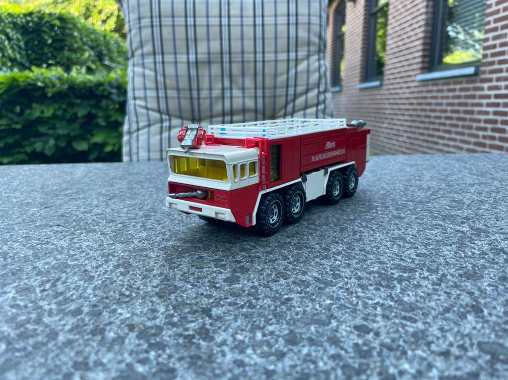 Siku V332 - FAUN vliegveldbrandweer, Hobby en Vrije tijd, Ophalen of Verzenden, Nieuw, Bus of Vrachtwagen, SIKU