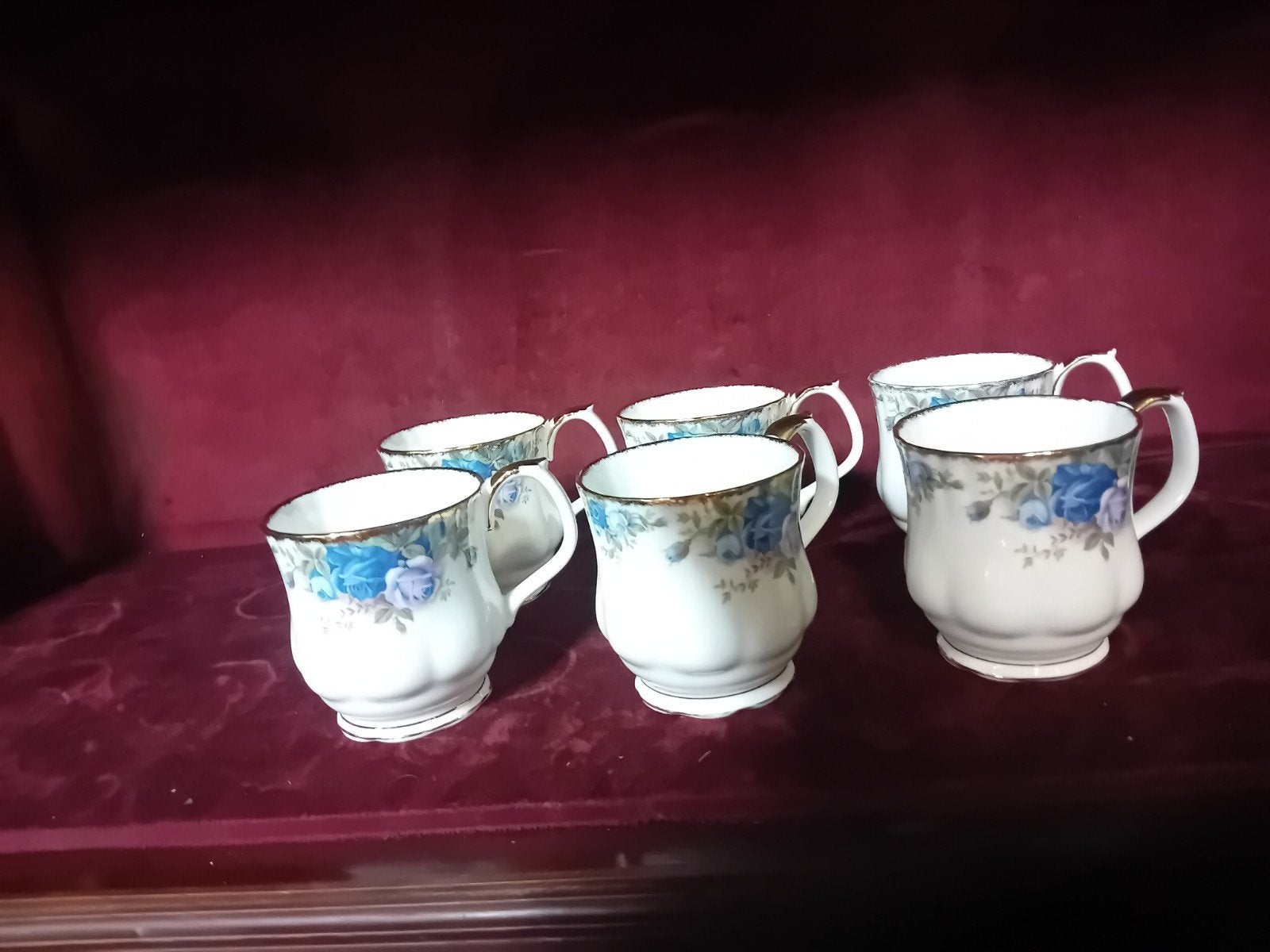 6 Royal Albert Moonlight Rose melkmokken, Ophalen
