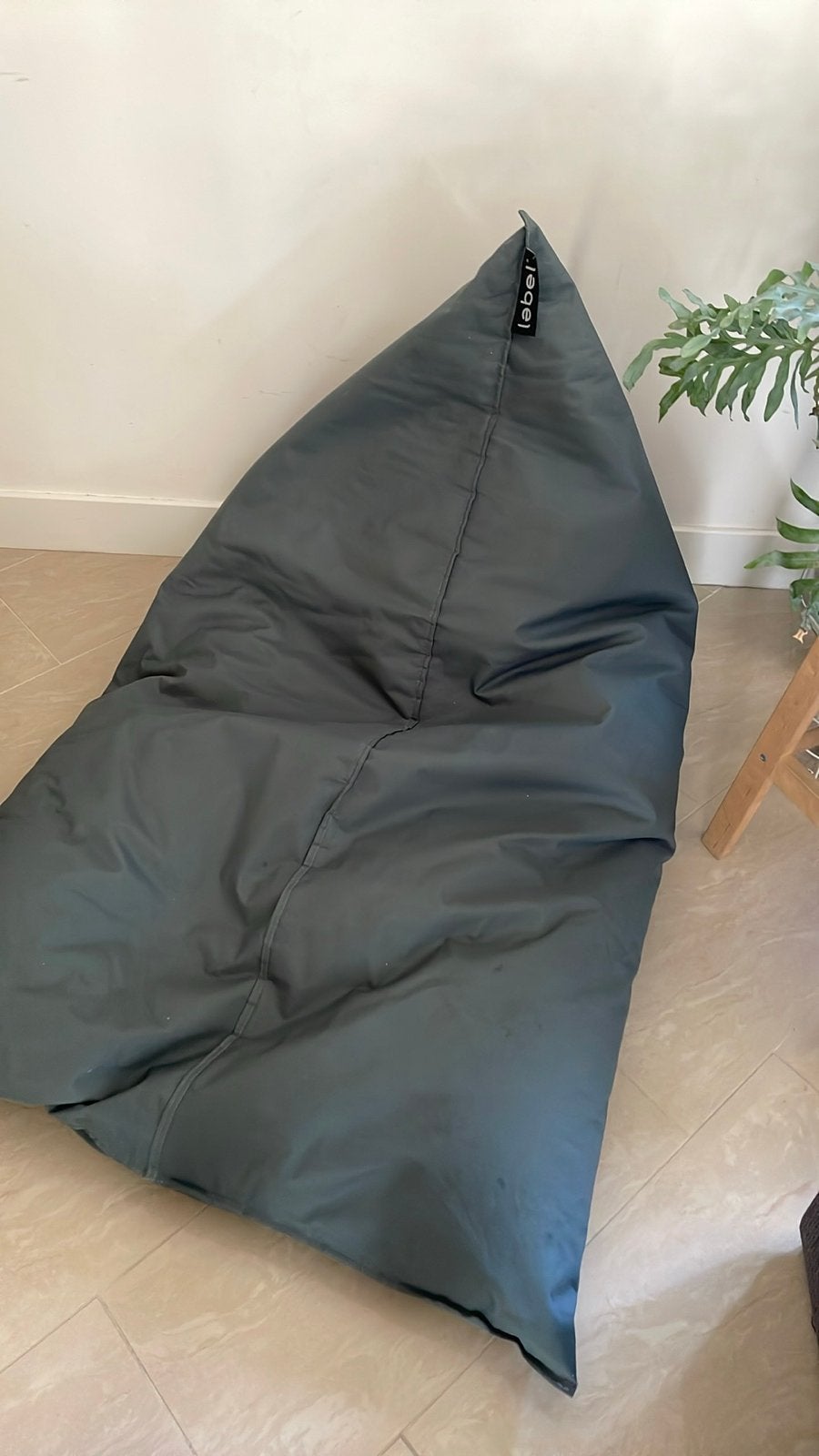 Zitzak van Label - Comfortabel en stijlvol, Huis en Inrichting, Ophalen, Zo goed als nieuw, Grijs, Zitzak
