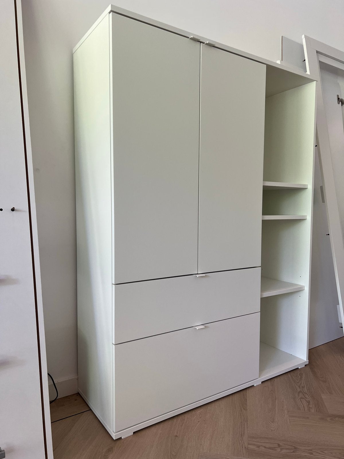 IKEA Vihals kast mat wit, 140x105x58 cm, Ophalen, Overige materialen, 100 tot 150 cm, Zo goed als nieuw