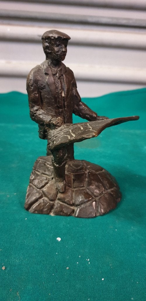 beeld lezende man van brons, Verzamelen, Ophalen of Verzenden
