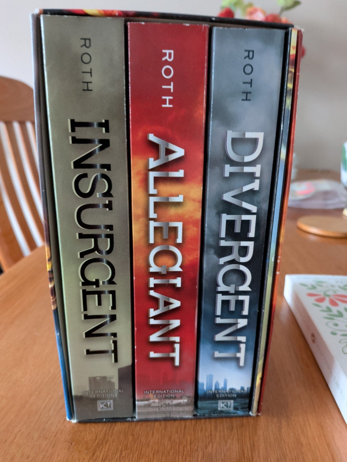 the divergent series 4 boeken engels, Boeken, Ophalen of Verzenden, Zo goed als nieuw