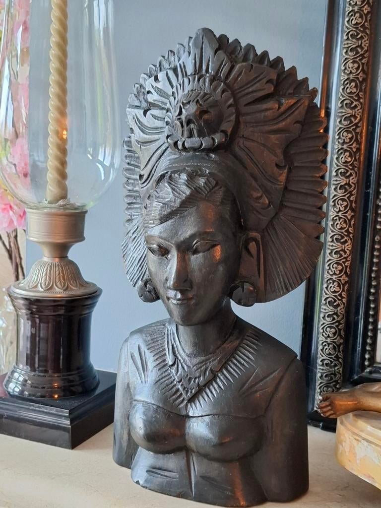Mooie Buste vrouw Balinees houtsnijwerk, Antiek en Kunst, Ophalen of Verzenden