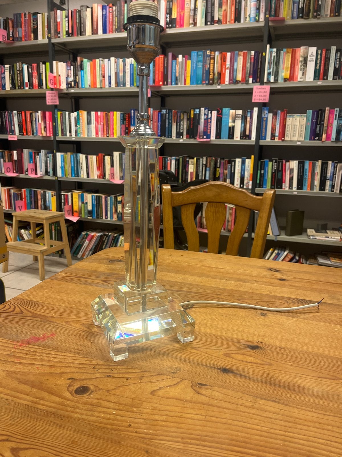 Vintage lucite tafellampen 2 stuks 48 cm hoog, Overige merken, Gebruikt, Glas, Nvt