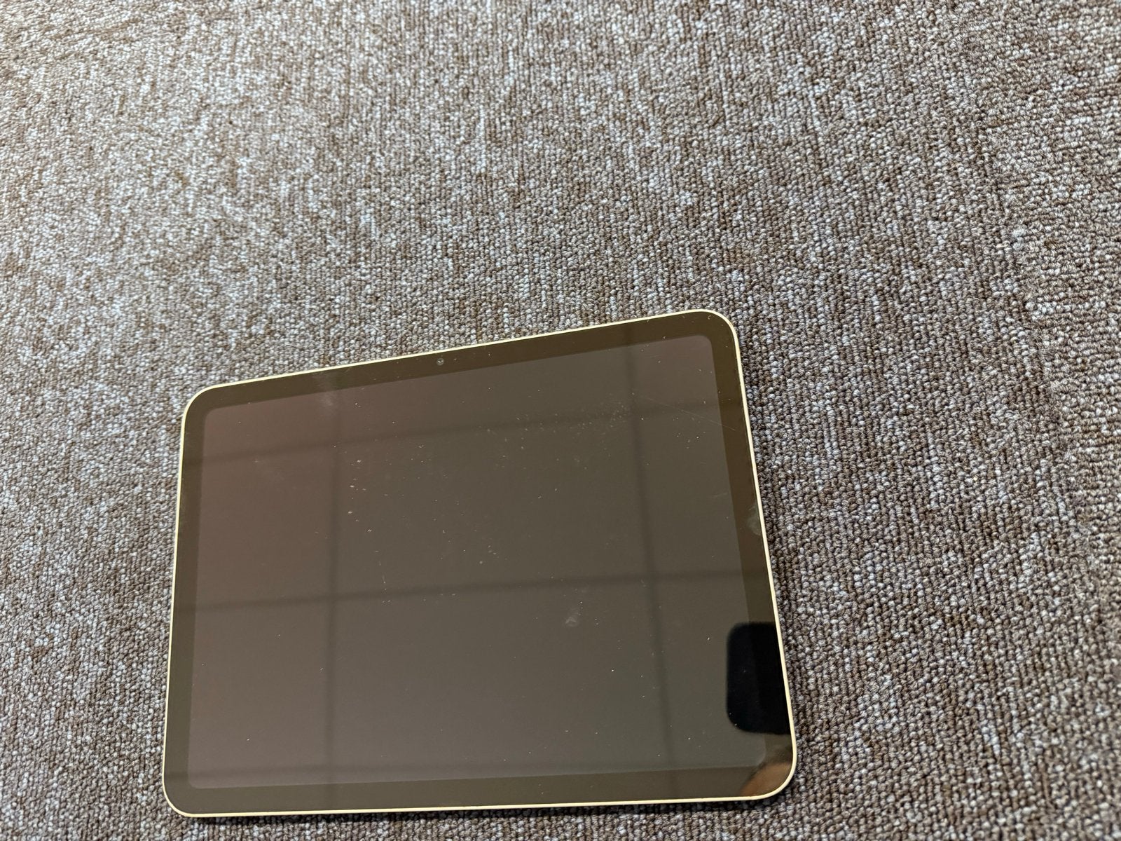 Apple iPad (10e generatie) Wi-Fi + Cellular 64GB Zilver, Computers en Software, Apple iPads, Apple iPad, Zo goed als nieuw, 64 GB