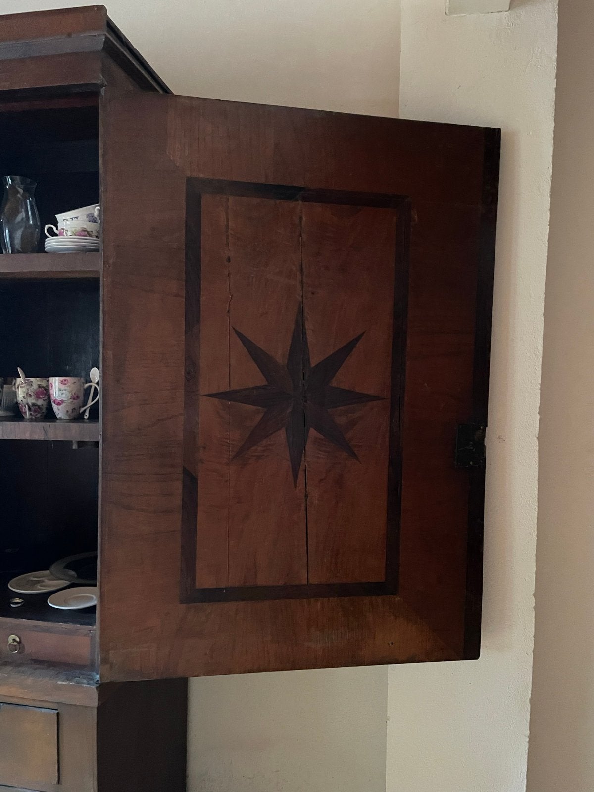 Antieke Kast met Intarsia en Lades - 174x55x220 cm, Ophalen