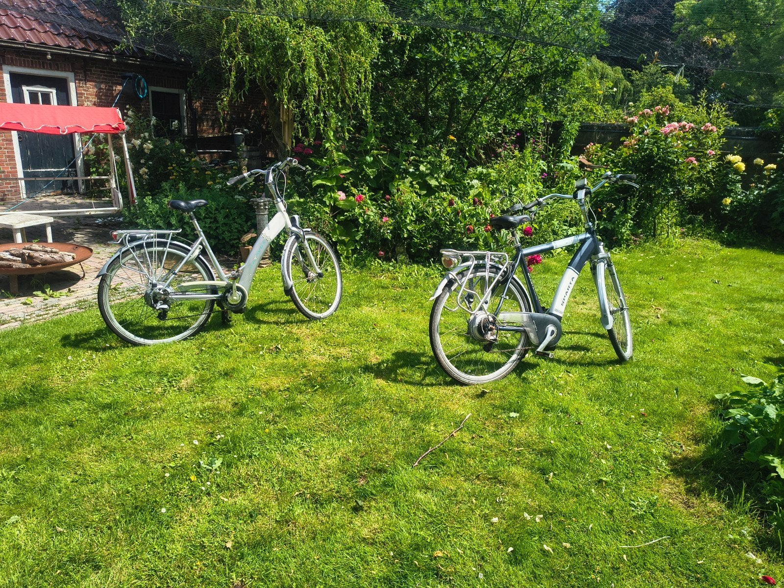 Batavus en Sparta ion bijna NIEUWE ACCU's, Ophalen, Batavus, Zo goed als nieuw, 51 tot 55 cm