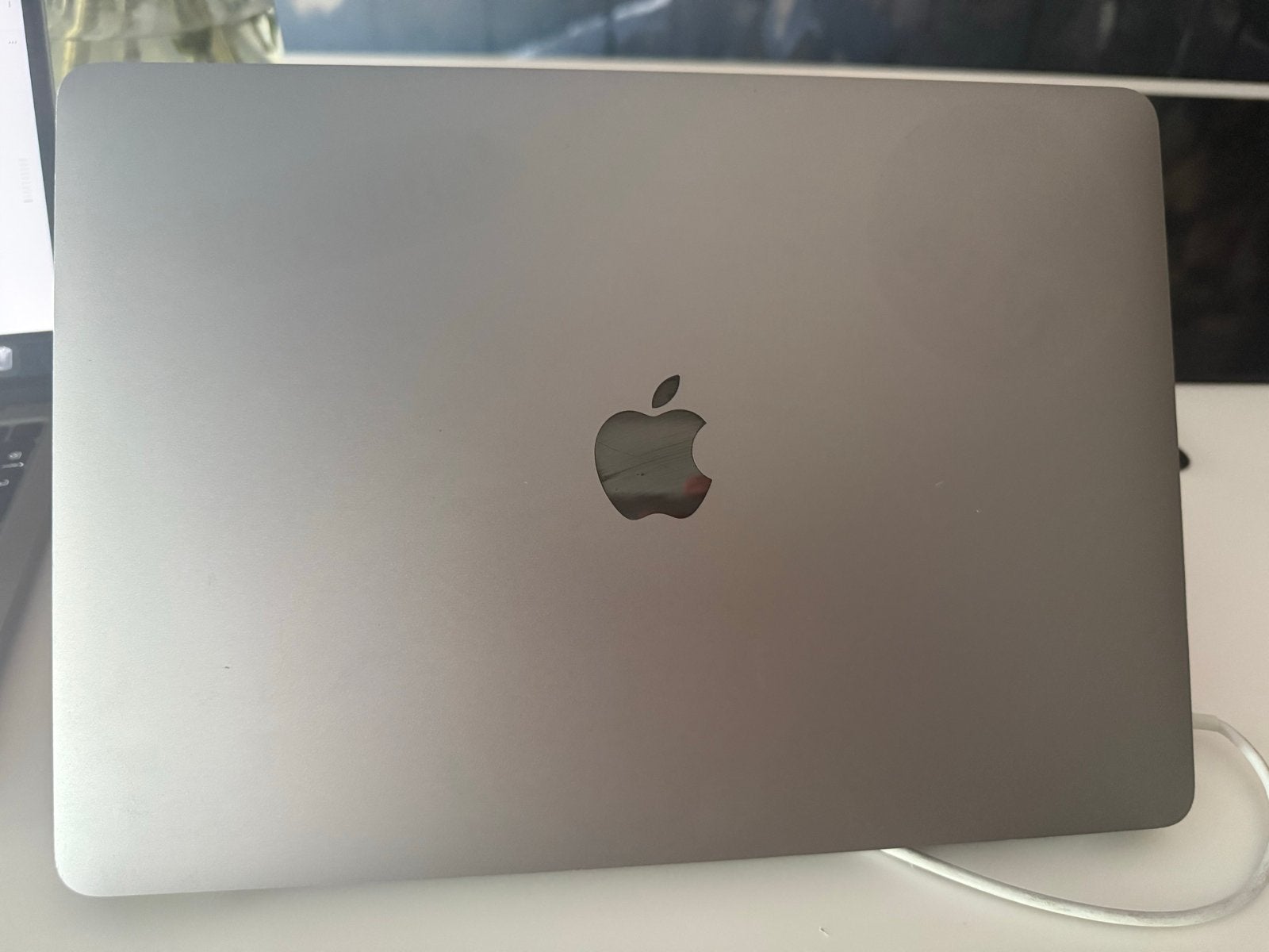 Apple MacBook Pro 13-inch (2018) - Voor onderdelen/reparatie, Computers en Software, Apple Macbooks, 256 GB, 2 tot 3 Ghz, 8 GB