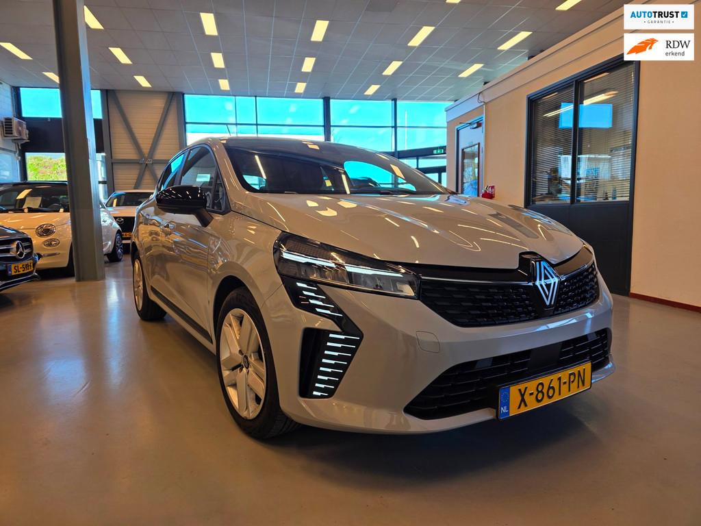 Renault Clio 1.0 TCe 90 GPF Evolution | APK tot en met 2028, Voorwielaandrijving, Gebruikt, 49 €/maand, Origineel Nederlands