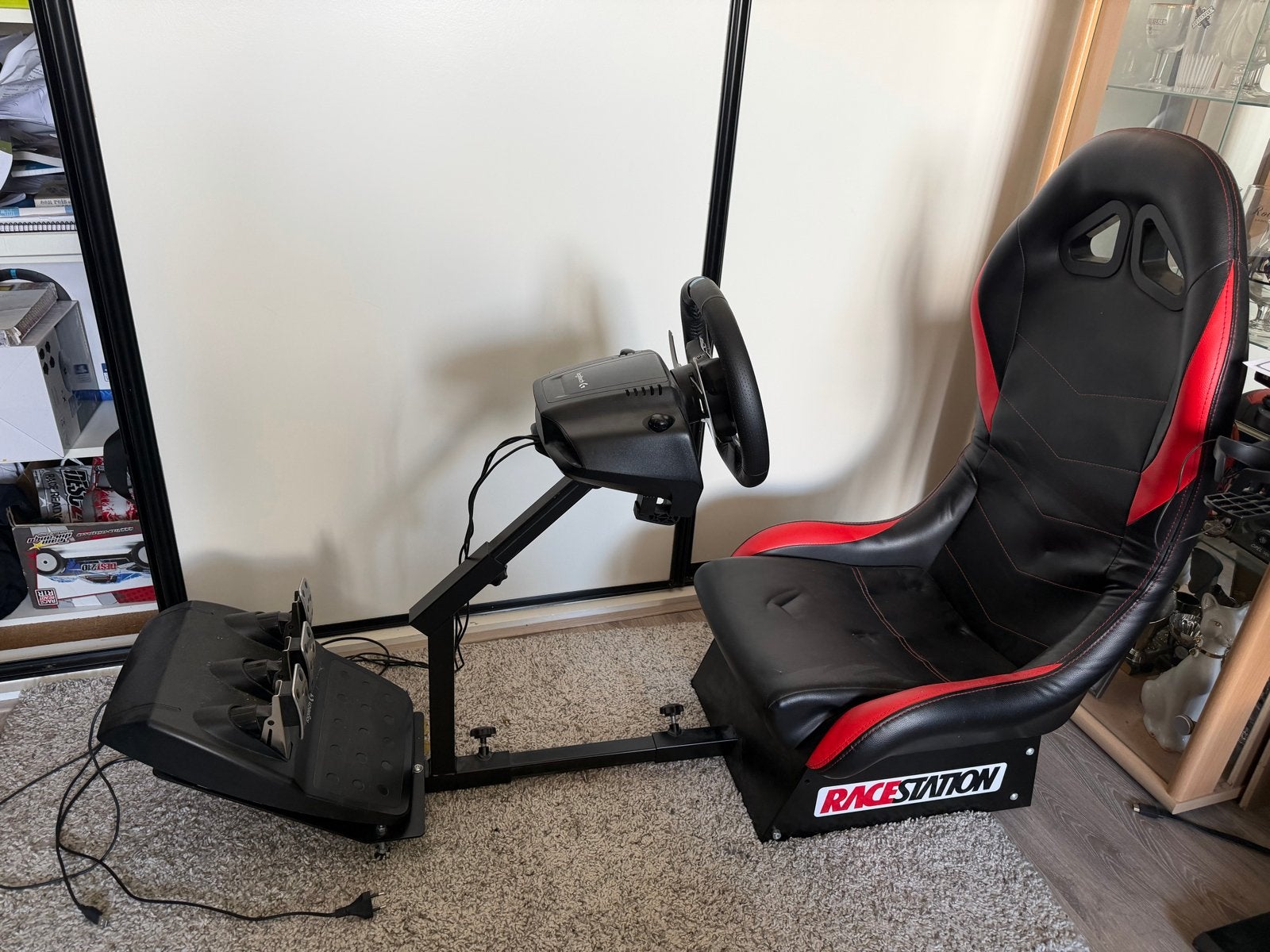 Logitech G29 Racestuur met Pedalen en verstelbare race Stoel, Ophalen, Racestuur, Force feedback, PlayStation