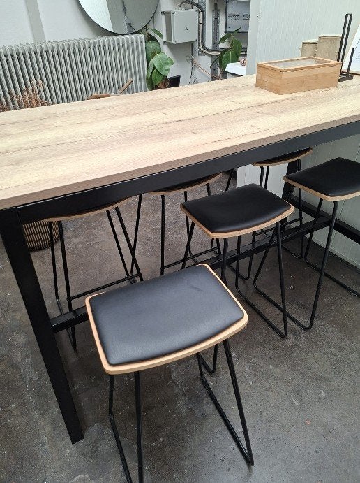 eettafel met 6 krukken, Huis en Inrichting, Tafels | Eettafels, Ophalen, 150 tot 200 cm, Zo goed als nieuw, Vijf personen of meer