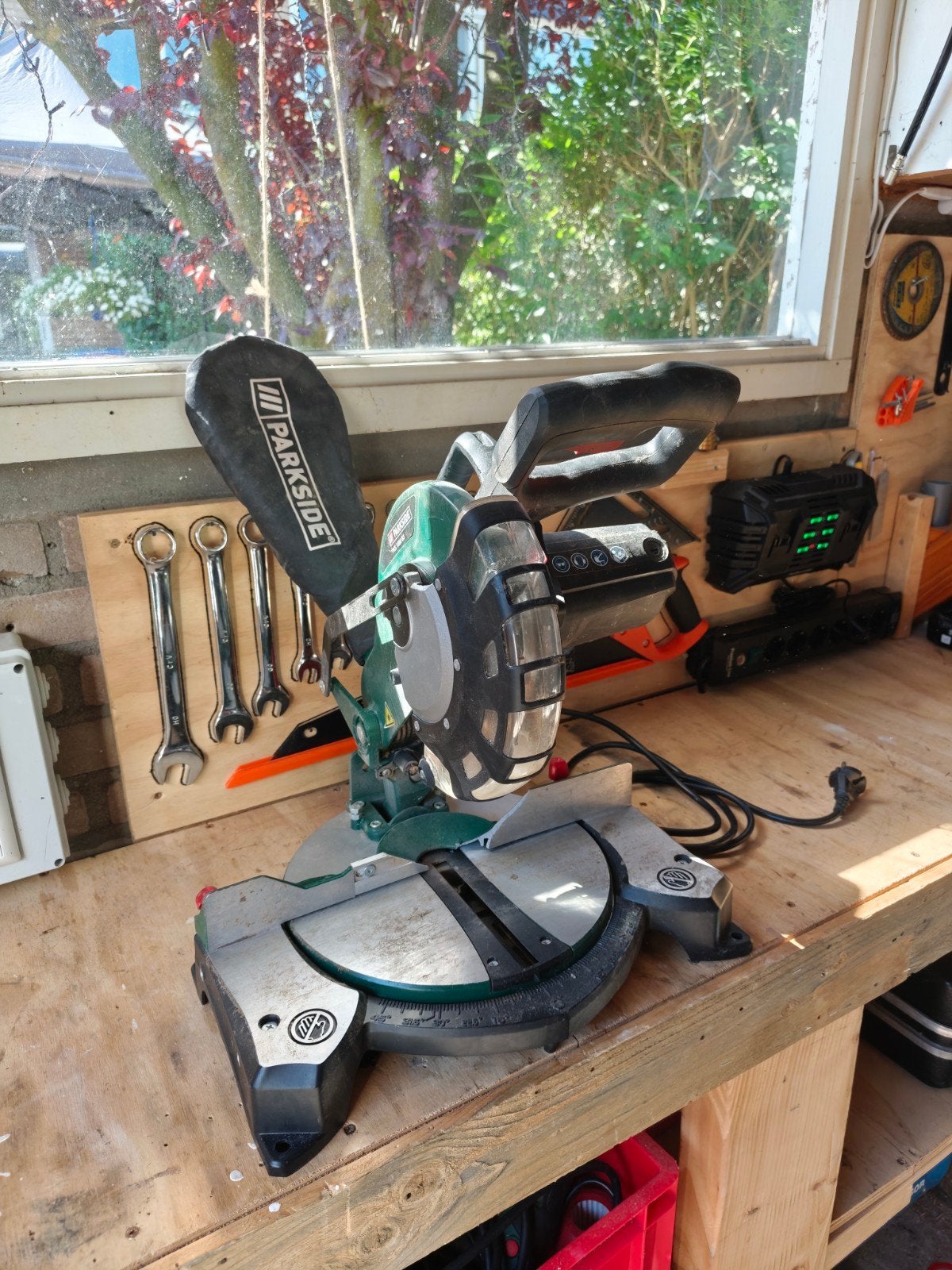 Parkside 1500W Afkortzaag 210mm, Gebruikt, 70 mm of meer, Ophalen of Verzenden, Parkside