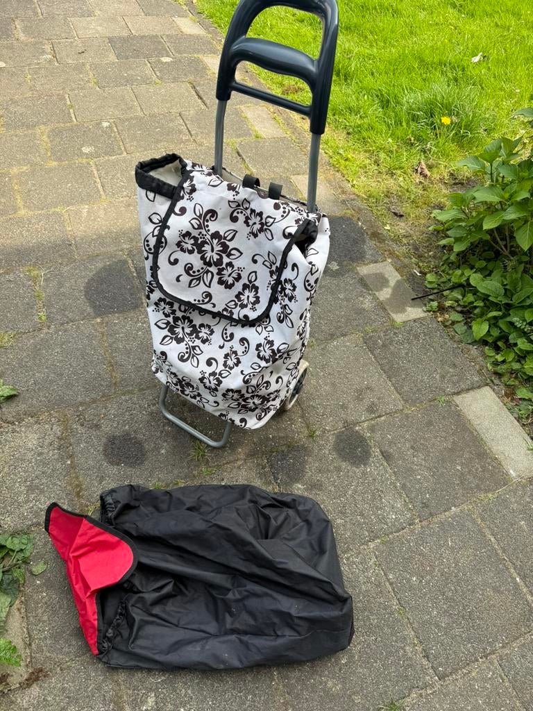 Boodschappen kar / trolley + extra hoes, Ophalen of Verzenden, Zo goed als nieuw, 30 cm of meer