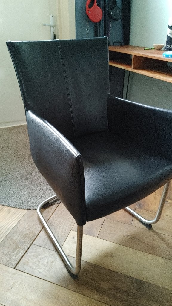 eettafelstoelen bert plantagie, Huis en Inrichting, Stoelen, Ophalen, Modern design, Zwart, Zo goed als nieuw