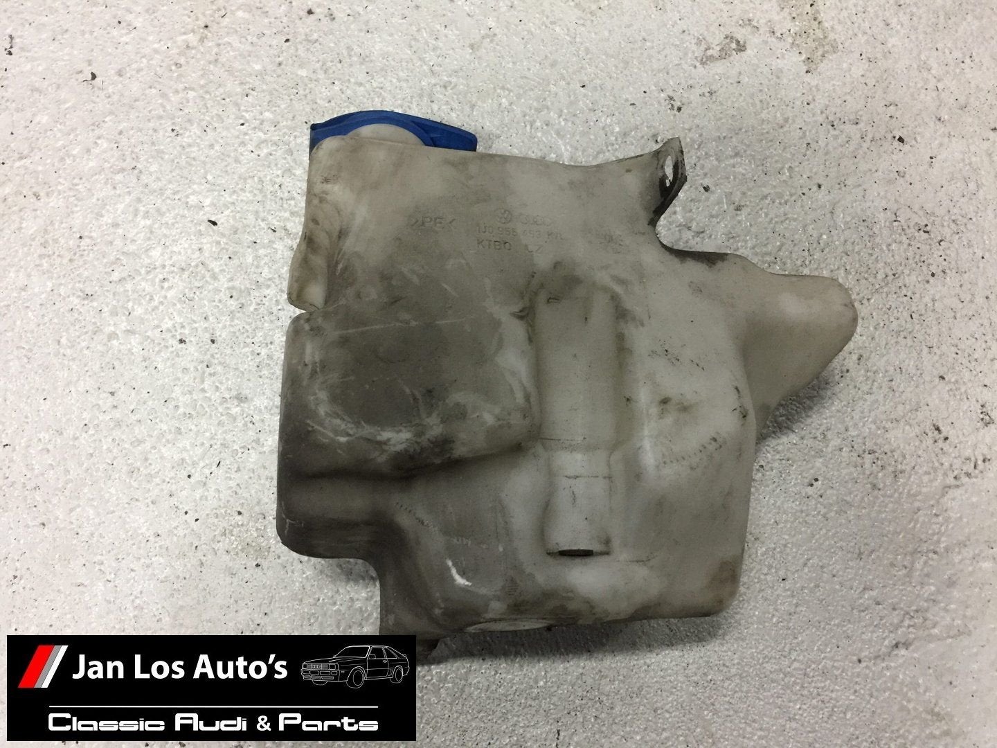Ruitensproeierreservoir Audi A3 8L ('96-'03) 1J0955453K, Gebruikt, -, -, -