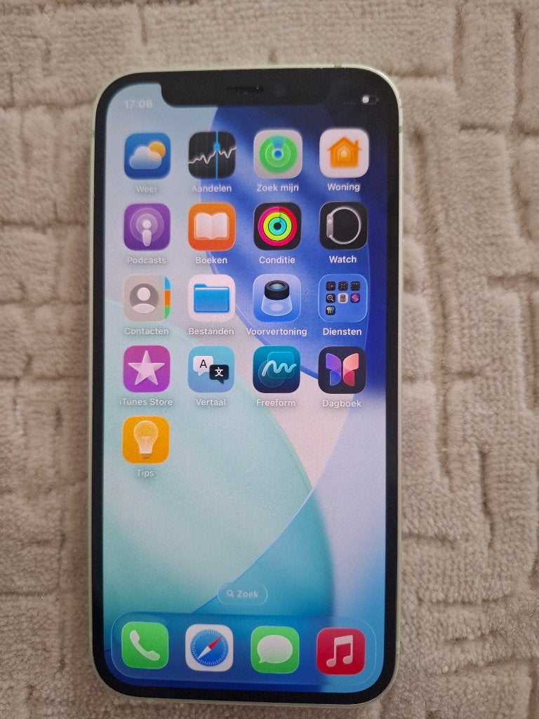 Ipon 12 mini