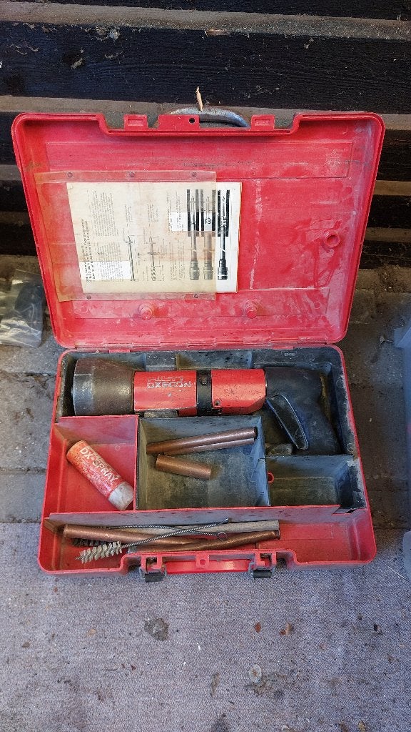 Kruitschiethamer Hilti DX600N, Ophalen, Gebruikt