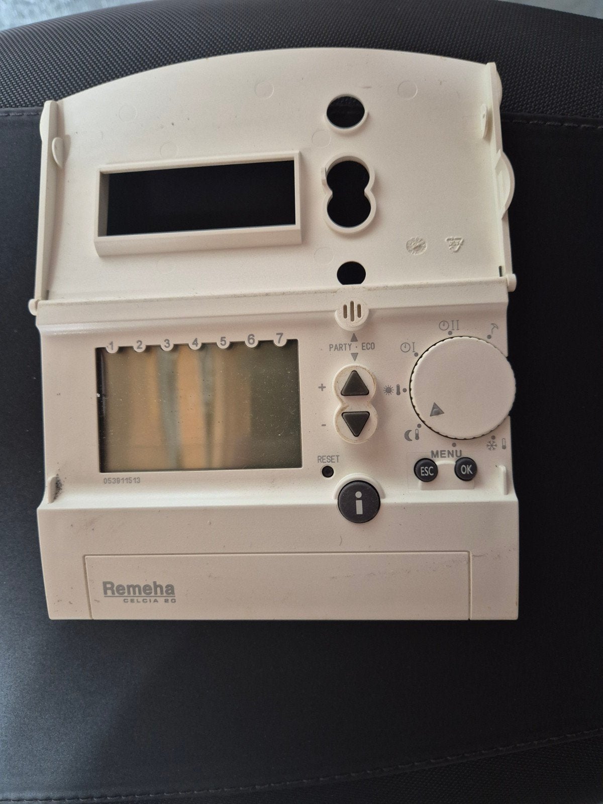 Remeha Celcia 20 Kamerthermostaat, Doe-het-zelf en Verbouw, Thermostaten, Ophalen