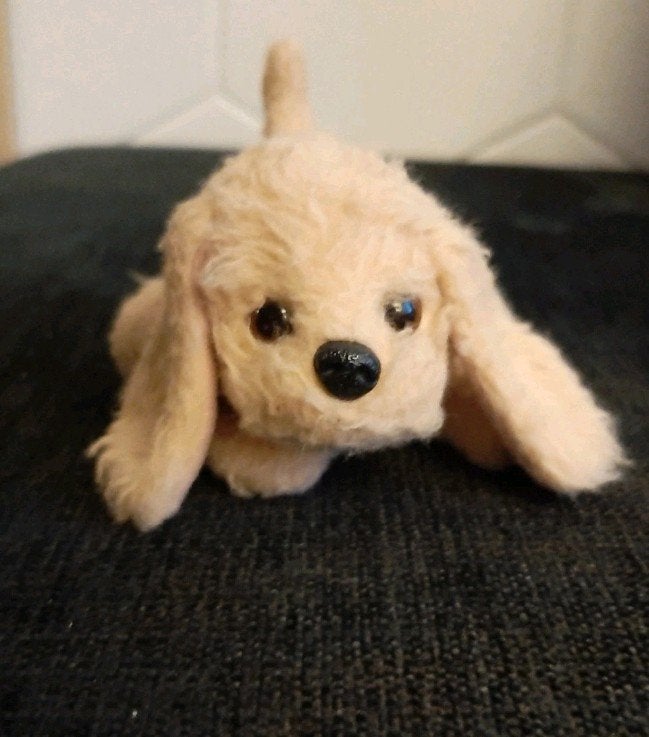 Knuffel hond furreal friends klein hasbro, Gebruikt, Overige merken, Overige karakters, Interactief